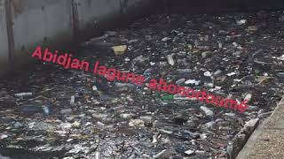 preview picture of video 'Abidjan baie des lagunes....baie des déchets '