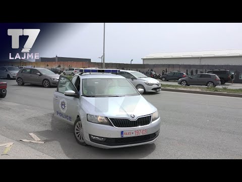 20-vjeçarja goditet nga vetura, gjendja e saj në rrezik për jetë | T7