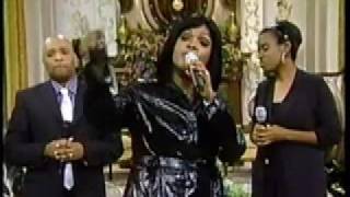 CeCe Winans--&quot;We Welcome You&quot; (Father God)--(Live)