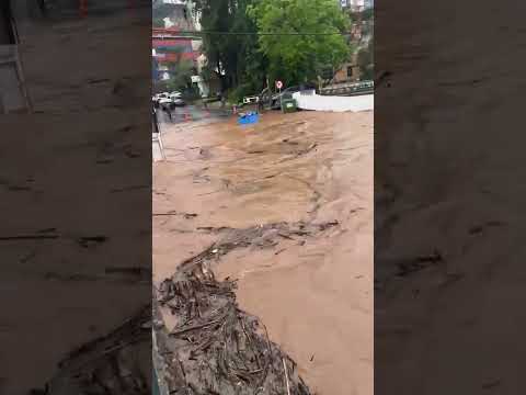 INSANO! INUNDAÇÕES EM SANTA CATARINA , JOAÇABA! #shorts