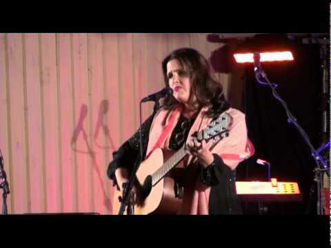 Maria McKee - Show Me Heaven live 2009