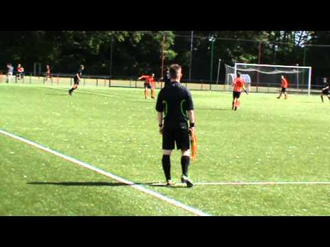 2 juni 2013 N.E:C. Cup Van Gelderland - VV De Meern C1 - Bataven C1 6-0 Actie Jasper