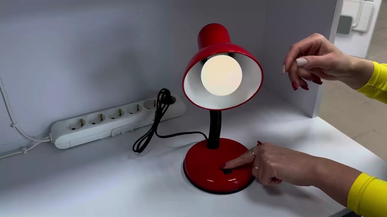 Світильник настільний  "mini" "Мак" TM LOGA 220В 40Вт (CL-08)