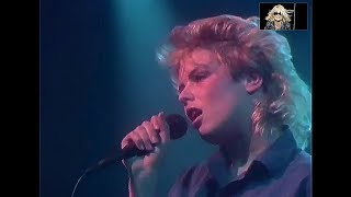 Kim Wilde - Dancing In The Dark (1983)