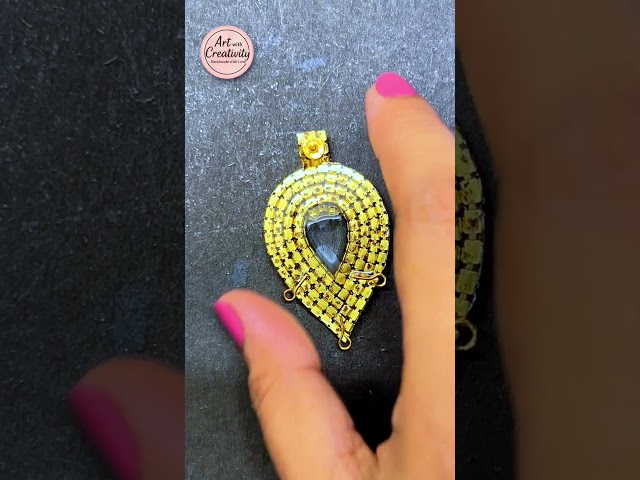 Vídeo relacionado con UOPJDD 2 Pares De Aretes En Forma De Espada, Joyas Personalizadas Retro, Aretes De Estilo Creativo, Pendientes De Moda, Joyas Góticas.