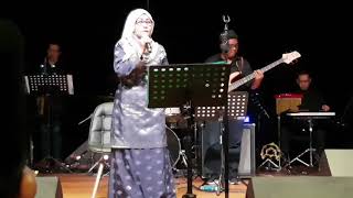 Download lagu Sanisah Huri - Sejak Ku Bertemu Pada Mu (LIVE) mp3 Download lagu Sanisah Huri - Sejak Ku Bertemu Pada Mu (LIVE) mp3