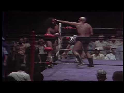 Bruiser Brody vs. The Mongolian Stomper (1982/06/04)