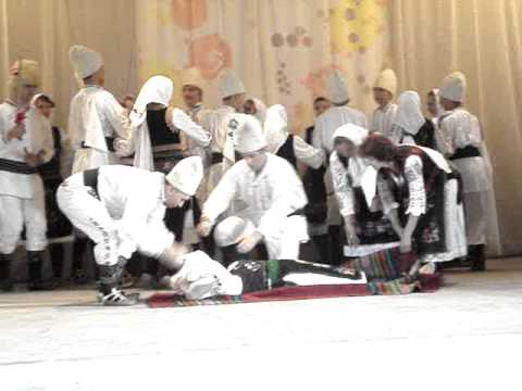 ΣΕΡΒΙΚΟΣ ΧΟΡΟΣ