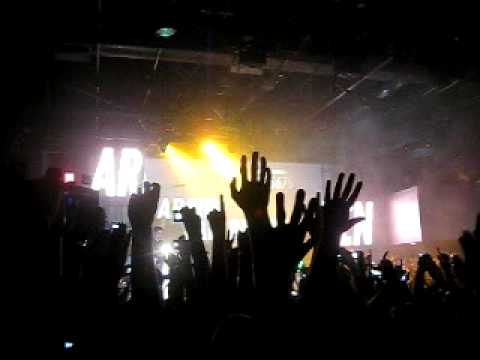 ASOT 450 Toronto - Armin takes over