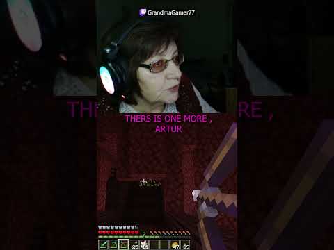 GRANDMA RAGES in NETHER WORLD - Minecraft