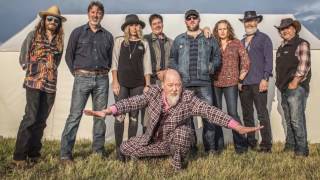 Shinyribs 'I Got Your Medicine' Backstage Conversation / EPK on The Texas Music Scene