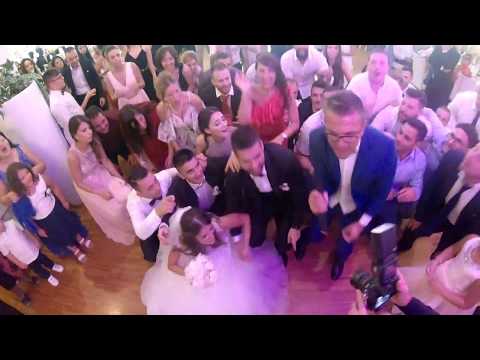 Ingresso Sposi Travolgente al Matrimonio - La Fonte dell'Astore Isernia - Francesco Barattucci