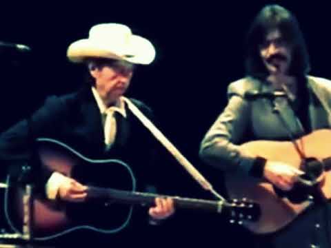 bob dylan with a fantastically beautiful version of that special song 2002