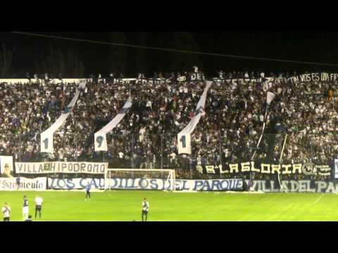 "los caudillos del parque vs san martin s.j ( himno+ la banda leprosa ya llegó)" Barra: Los Caudillos del Parque &bull; Club: Independiente Rivadavia