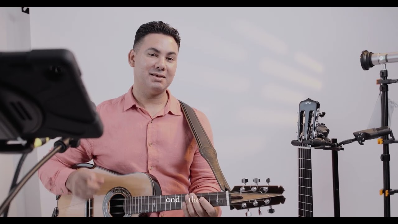 Promotional video thumbnail 1 for Nestor Manuel - Cuban Tres