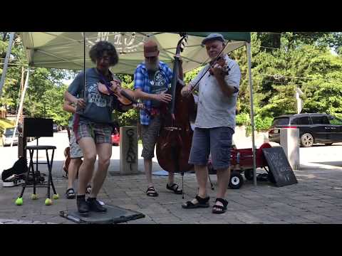 Ozark Rag With Buckdancing - German Moonshiners with Miss Moonshine - Mars Hill & Grant Park