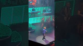 Barry Manilow - Bermuda Triangle