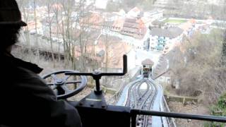 preview picture of video 'Funiculaire Neuveville-Saint Pierre à Fribourg, Suisse / Nikon D90'