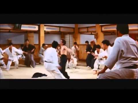 Bruce Lee in a Slayer Pit