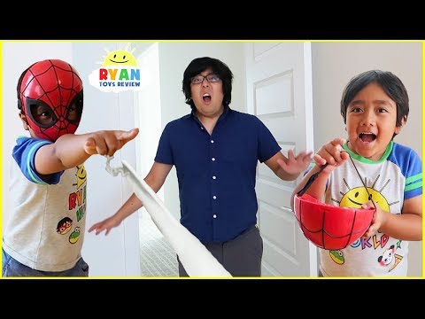 Spider-Man Far From Home Movie Surprise Toys Hunt!!!