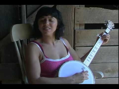 Mean Mary - Big Red Barn (banjo, fiddle and mandolin)