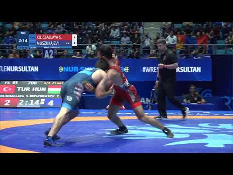 1/4 FS - 65 kg: S. KILICSALLAYA (TUR) v. I. MUSZUKAJEV (HUN)