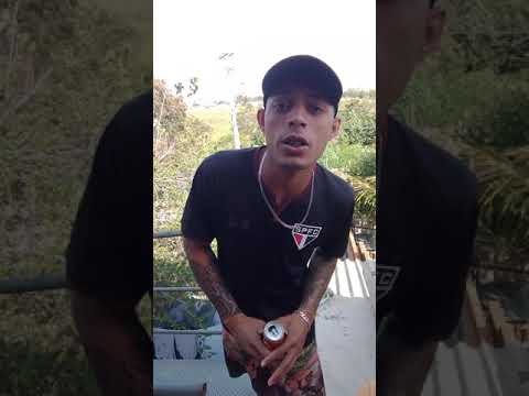 Um bom filho sua casa retorna "Mc DeH"