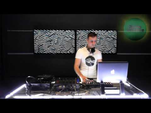 Live @ Radio Intense 23.04.2013 - Konstantin Yoodza (Catapult Live Show 003)