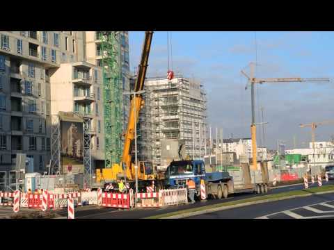 Teleskopkran DEMAG an der Toulouser Allee in Düsseldorf