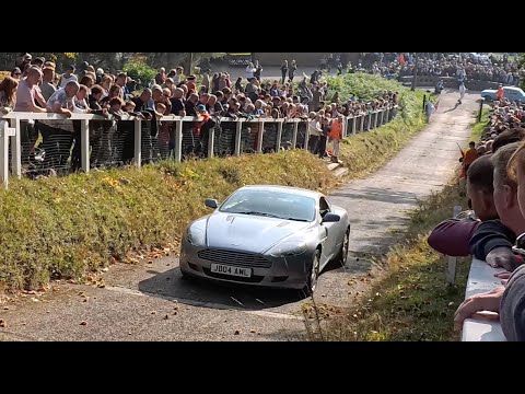 British Cars take on the test hill at Brooklands Museum!