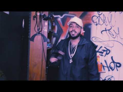 JAYCY 061 - pra comedia pouca bala  (CLIPE OFICIAL)