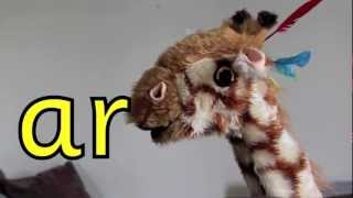 Geraldine the Giraffe learns the /ar/