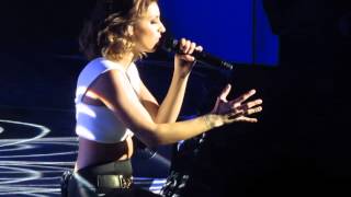 Tal - Sans un regard Acoustic Tour 12 Mars 2015 Saint Marcel