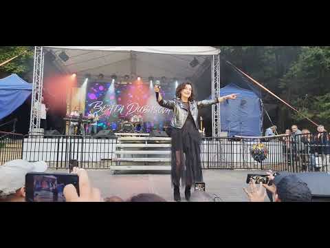 Za dverami mojej izby (Beáta Dubasová a Panama music band)