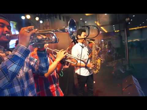 SERUNIAUDIO™ // SEM-01 Live performance Brasszigur Brass Band x CutOffDepth at Kustomfest 2016