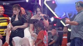 Download lagu LAGI LAGI CINTA - ARNETA JULIA - AURA MUSIC LIVE PETRAKA mp3