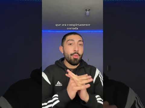 NEVER LEAVE YOUR ROOM DOOR HALF OPEN🚪💀 #shorts