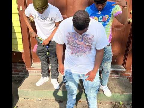 Baby4skee ~Fuck up the beat