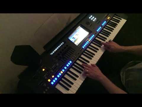 YAMAHA GENOS DEMO