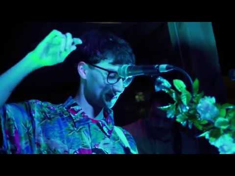 Lev Snowe - Could Be  (Live)