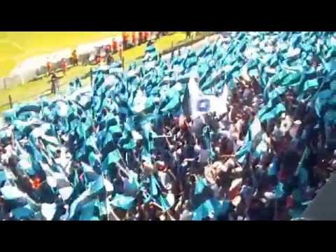 "Gallos Blancos Queretaro Recibimiento MIL BANDERAS Resistencia Albiazul vs San Luis" Barra: La Resistencia Albiazul &bull; Club: Querétaro