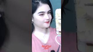 Download lagu Mata Ini Mata Ini Punya Abang Bibir Ini Bibir Ini Punya Abang || Punya Abang || Laras || Selvi Kitty mp3