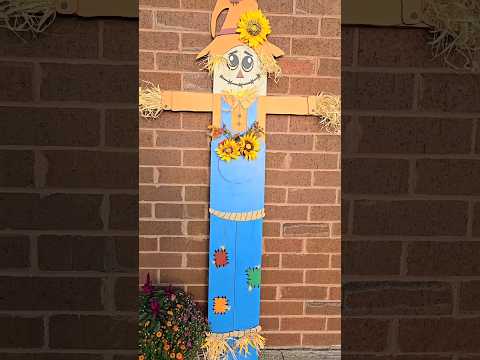 6ft Tall Scarecrow Porch Leaner!  #kandgmakeit #lasercut #foxyhues #aeonlaserusa