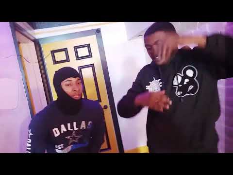 804chubby X Gloo “up now”