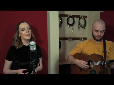 Katie Macfarlane & Pablo Lafuente (Live) - In Search Of Angels (Runrig)