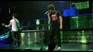 Jonas Brothers - Pushing Me Away