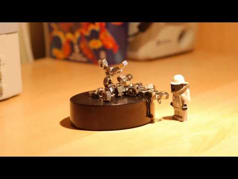 Arbitrary Stopframe no 10: Magnet Sculpture (20-9-2011)
