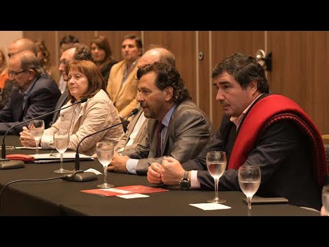 Representantes de diversas instituciones de la Provincia firmaron el Pacto de Güemes