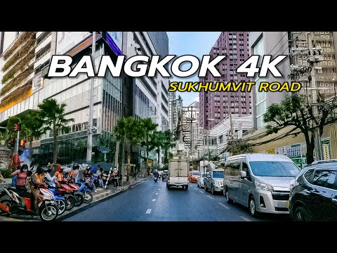 Driving on Sukhumvit Road - The road is quite open and easy to drive | Bangkok's Famous Area