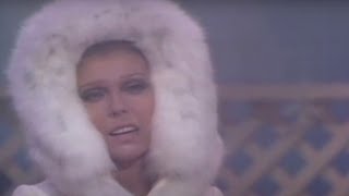 Nancy Sinatra &quot;California Dreamin&#39;&quot; on The Ed Sullivan Show